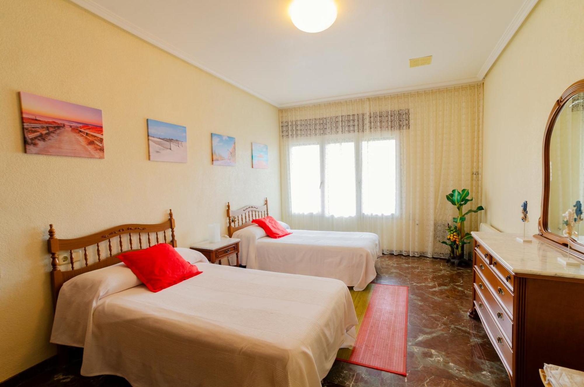 Villa Taala Con Terraza Лос Ниетос Екстериор снимка